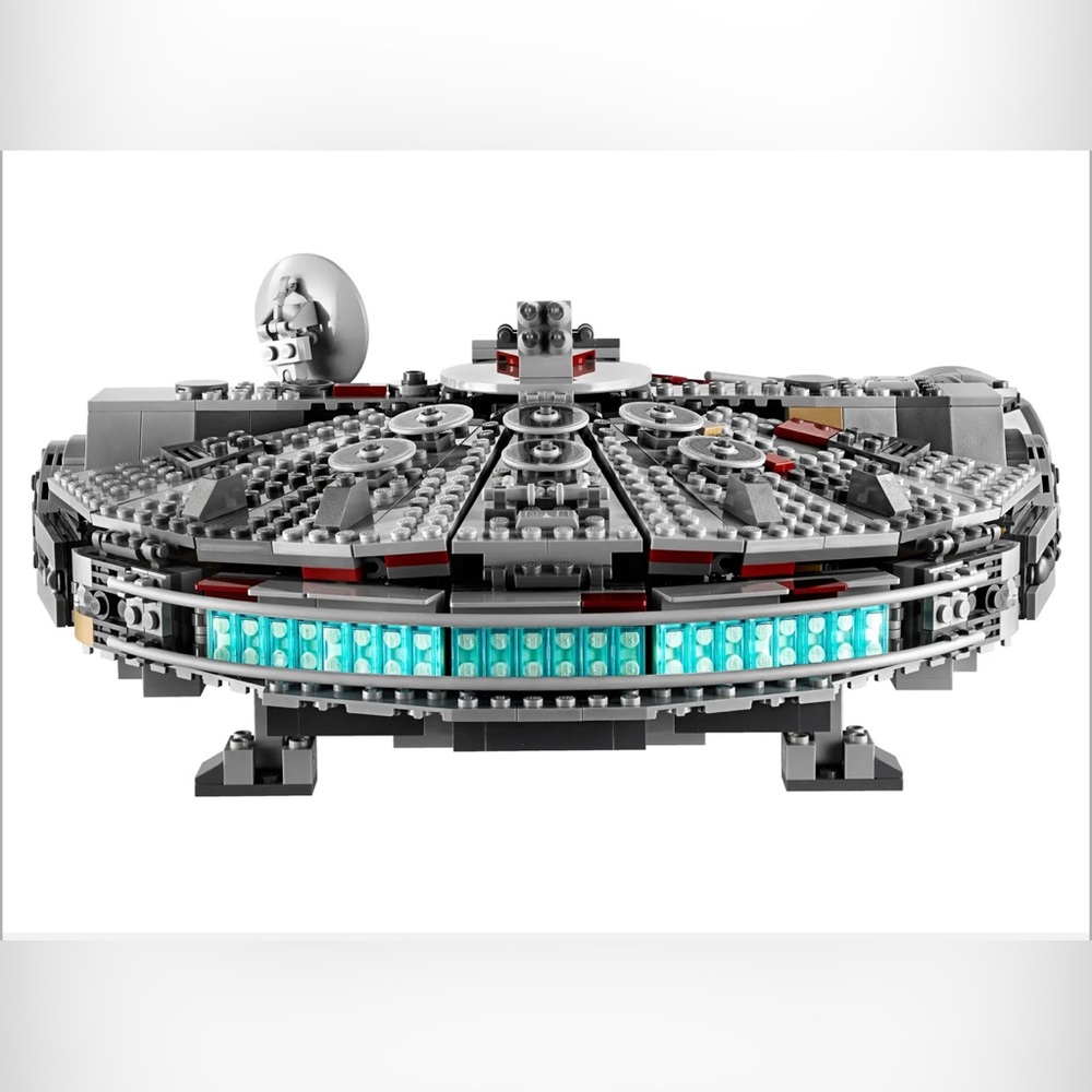 LEGO Star Wars Millennium Falcon Set - #75257 RETIRED, NWT - Picture 6 of 11